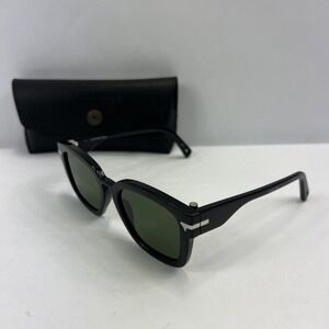 G-Star Raw Sunglasses Women GS626S‎ Insert Ceaton Black.  New With Case.